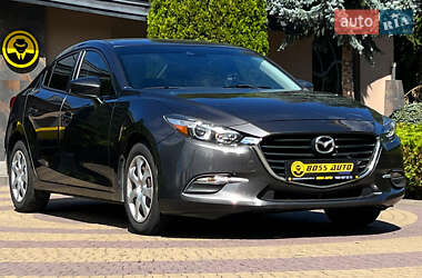 Седан Mazda 3 2017 в Львове