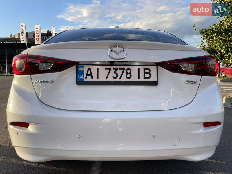 Седан Mazda 3 2015 в Києві фото 5 Седан Mazda 3 2015 в Києві