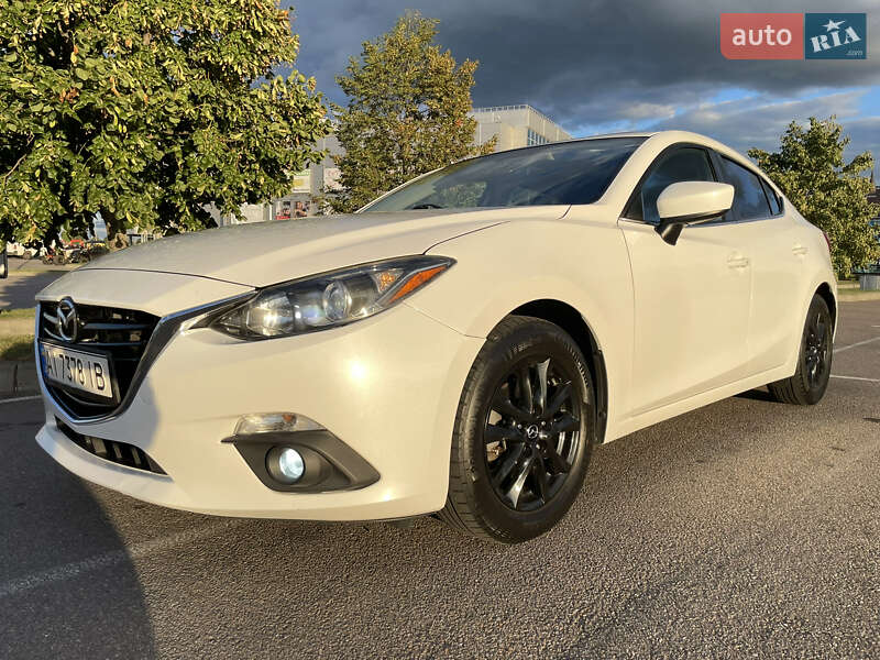 Mazda 3 2015