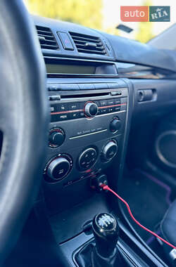 Хэтчбек Mazda 3 2006 в 