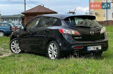 Хэтчбек Mazda 3 2010 в 