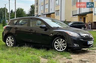 Хэтчбек Mazda 3 2010 в 