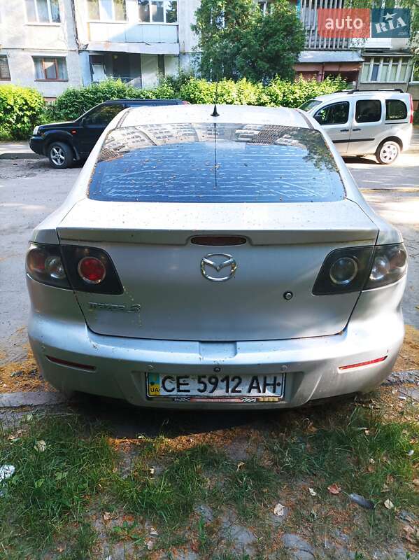 Седан Mazda 3 2007 в Черновцах