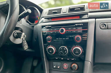 Хэтчбек Mazda 3 2008 в 