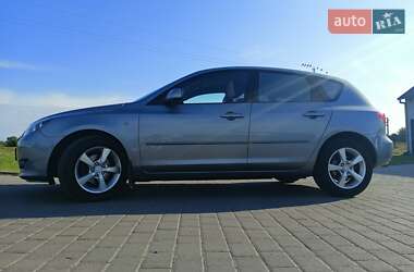 Хетчбек Mazda 3 2004 в Радехові