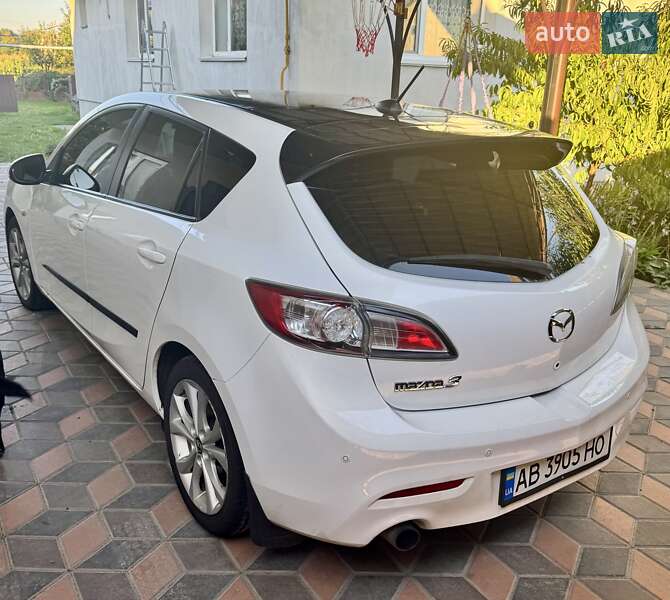 Хэтчбек Mazda 3 2011 в Виннице