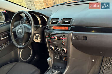 Седан Mazda 3 2007 в 