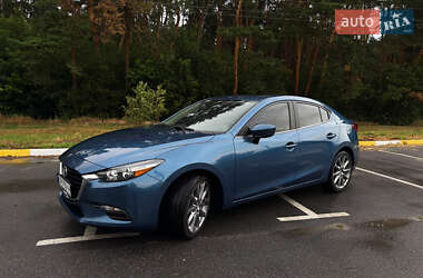 Седан Mazda 3 2018 в 