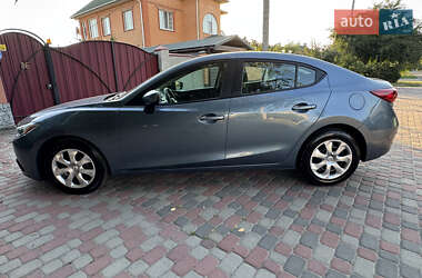 Седан Mazda 3 2015 в 