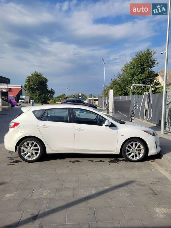 Хетчбек Mazda 3 2011 в Самборі