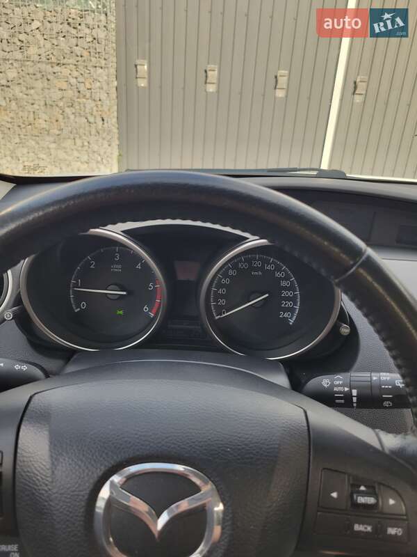 Хетчбек Mazda 3 2011 в Самборі