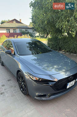 Седан Mazda 3 2022 в Черкасах