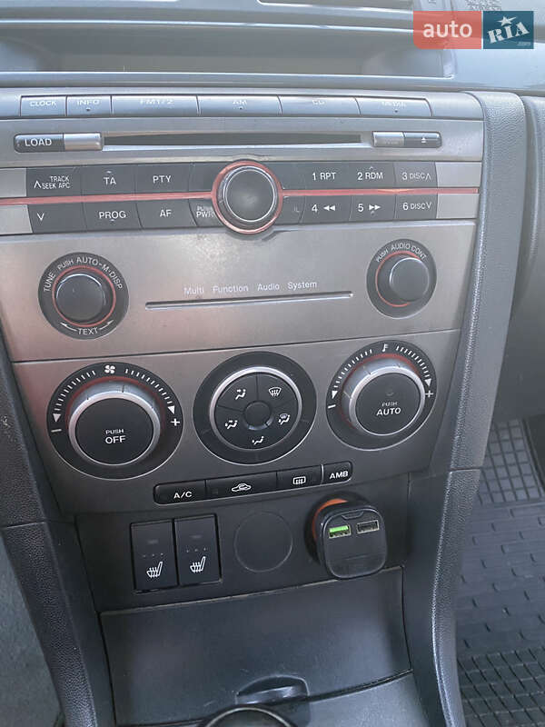 Седан Mazda 3 2006 в Богородчанах