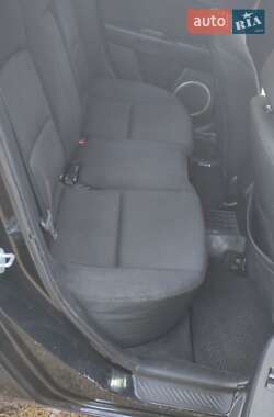 Седан Mazda 3 2006 в 