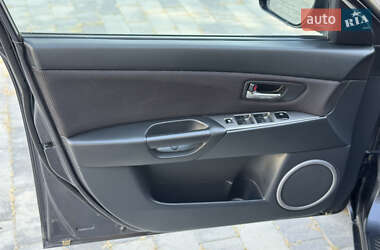 Седан Mazda 3 2006 в 