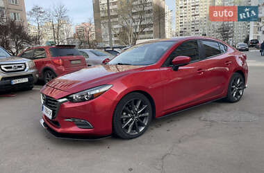 Седан Mazda 3 2016 в Чайках