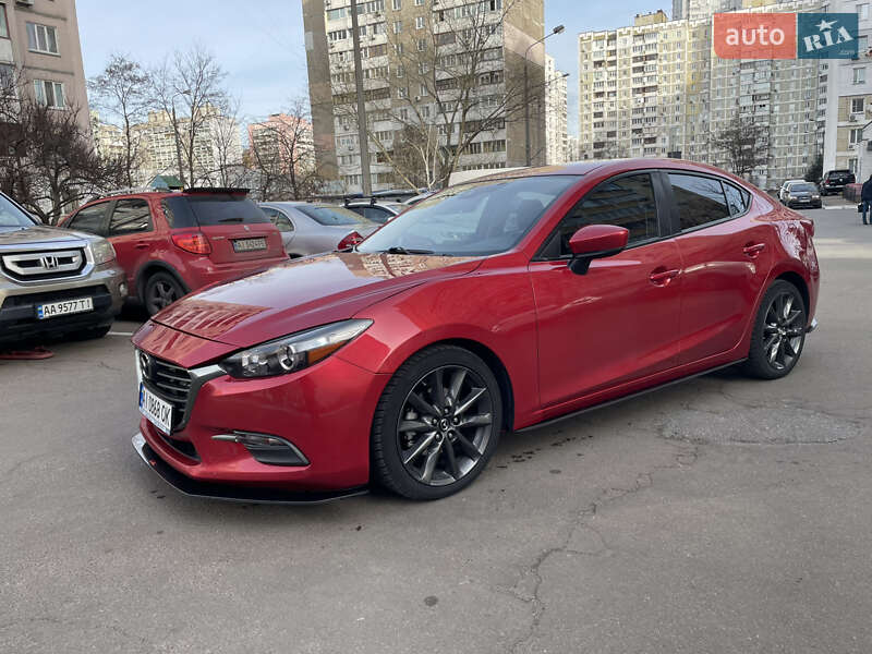 Седан Mazda 3 2016 в 