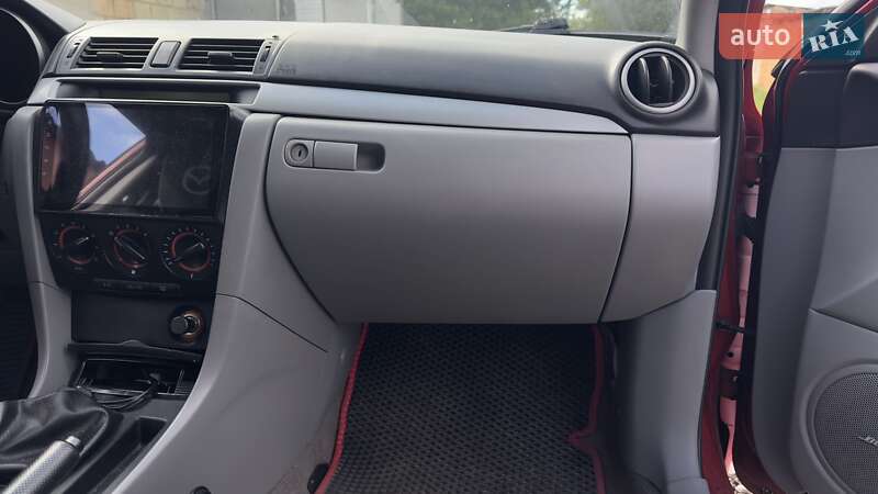 Хэтчбек Mazda 3 2006 в Борисполе