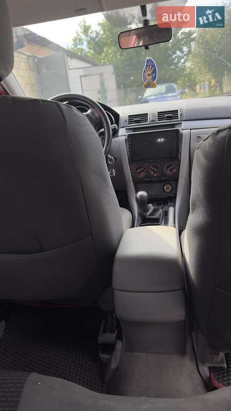 Хэтчбек Mazda 3 2006 в Борисполе