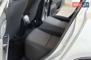 Седан Mazda 3 2007 в 