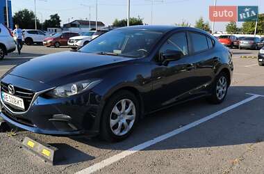 Седан Mazda 3 2015 в Днепре