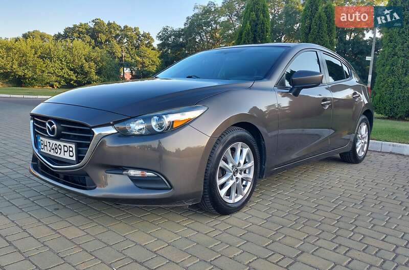 Хетчбек Mazda 3 2016 в Одесі