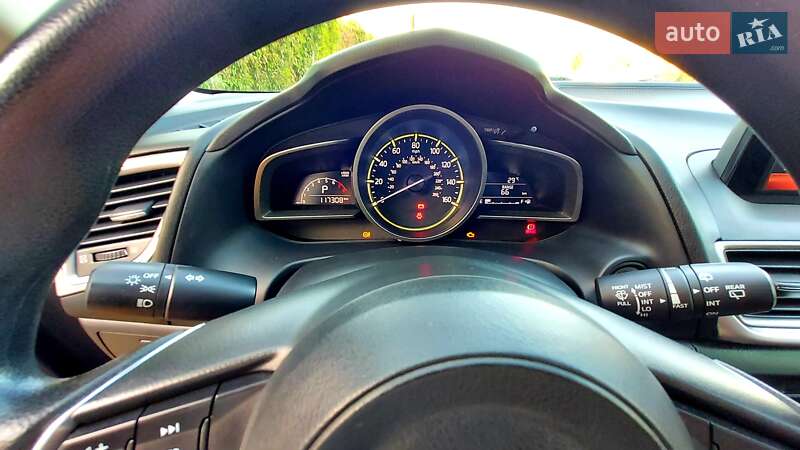 Хетчбек Mazda 3 2016 в Одесі
