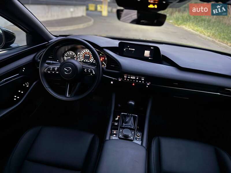 Хетчбек Mazda 3 2023 в Києві фото 16 Хетчбек Mazda 3 2023 в Києві