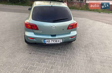 Хэтчбек Mazda 3 2004 в 