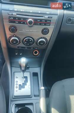 Хэтчбек Mazda 3 2007 в Днепре