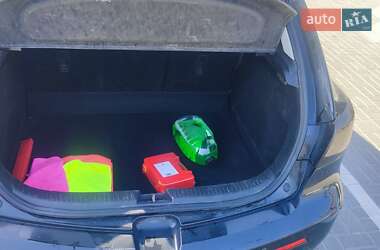 Хэтчбек Mazda 3 2007 в Днепре