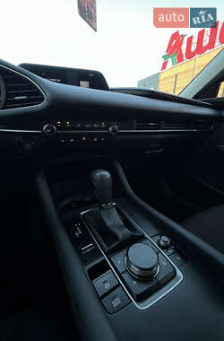 Седан Mazda 3 2019 в 