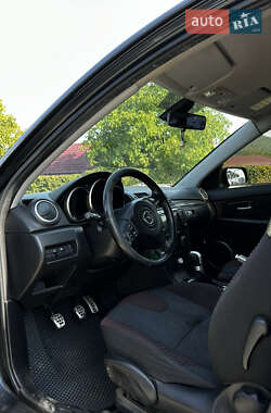 Хэтчбек Mazda 3 2005 в Косове