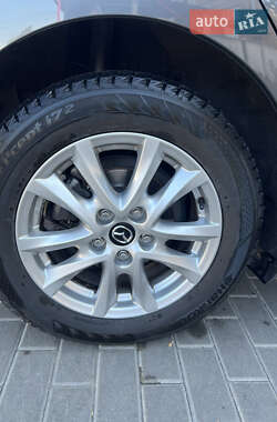 Хэтчбек Mazda 3 2016 в 