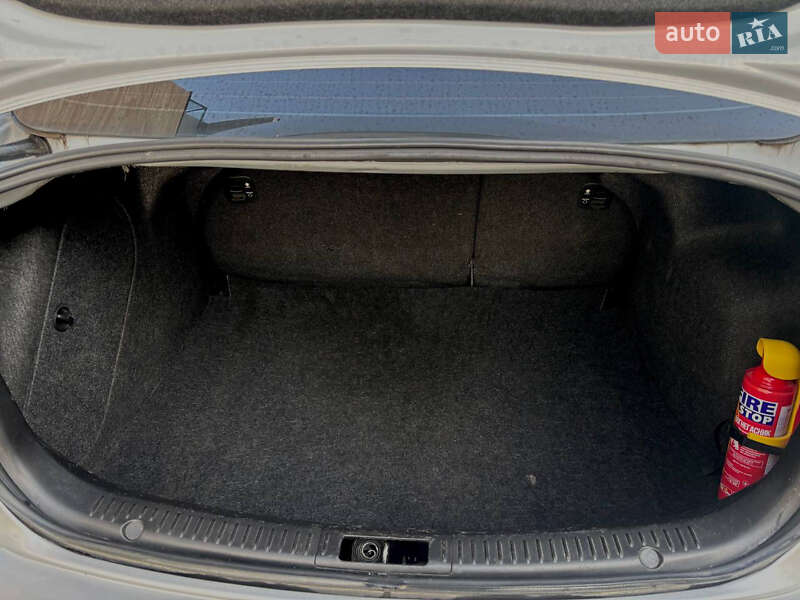 Седан Mazda 3 2006 в Ужгороде фото 13 Седан Mazda 3 2006 в Ужгороде