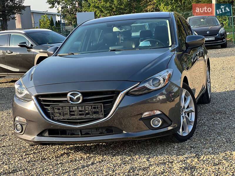 Седан Mazda 3 2014 в Стрые