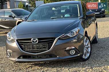 Седан Mazda 3 2014 в 