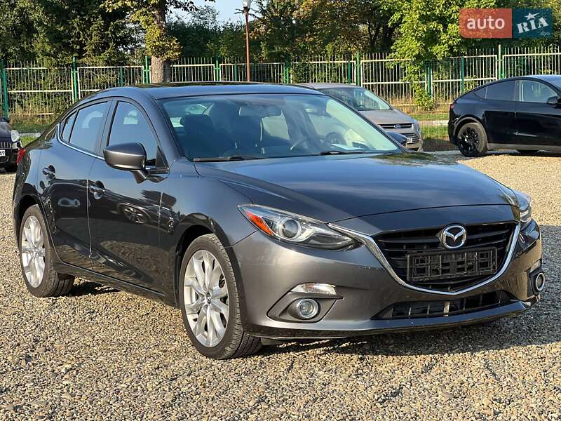 Седан Mazda 3 2014 в Стрые