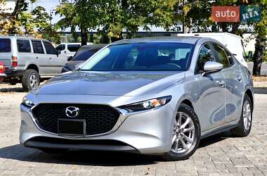 Седан Mazda 3 2019 в Днепре