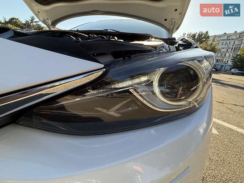 Хетчбек Mazda 3 2014 в Одесі