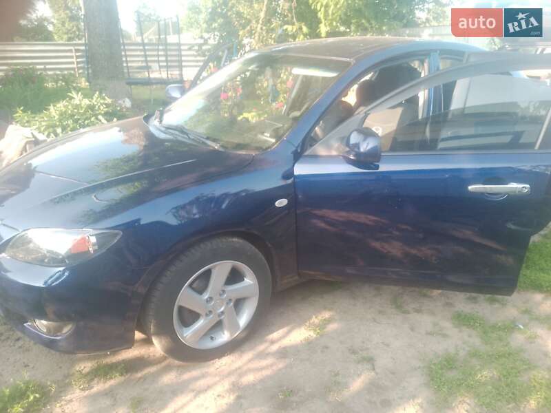 Седан Mazda 3 2005 в 