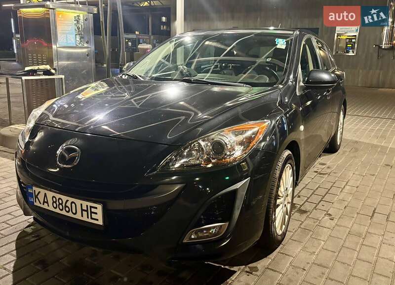 Седан Mazda 3 2011 в Киеве
