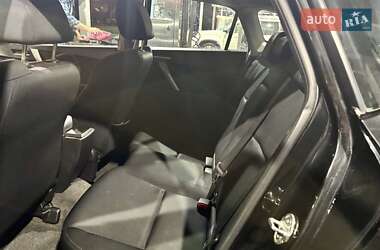 Седан Mazda 3 2011 в 