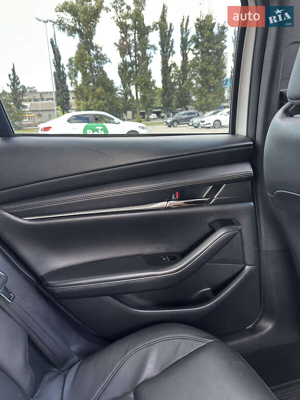 Седан Mazda 3 2022 в Києві