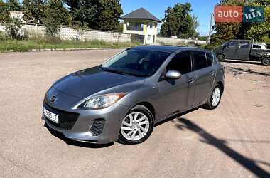 Хетчбек Mazda 3 2011 в Чернігові