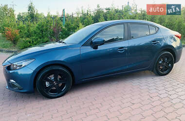 Седан Mazda 3 2017 в 