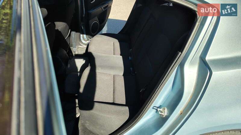 Седан Mazda 3 2007 в Киеве