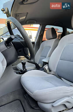 Хетчбек Mazda 3 2005 в 