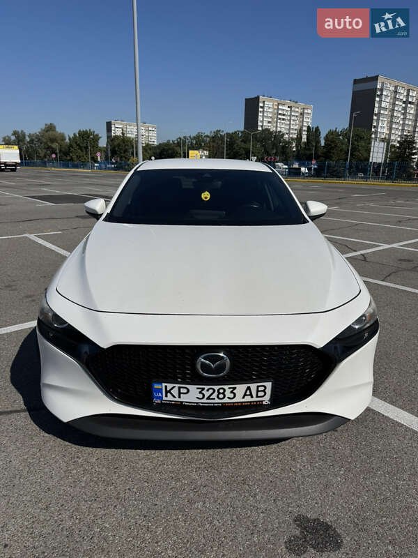Хэтчбек Mazda 3 2019 в 