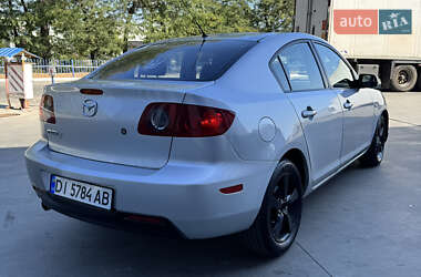 Седан Mazda 3 2005 в 